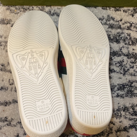 Gucci X Freya Hartas Ace Sneaker - Picture 9 of 9